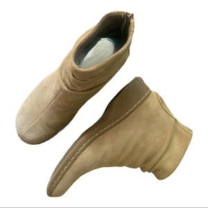 BareTraps Kendra Slouchy Ankle Booties